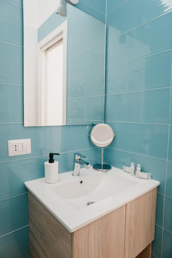 Brombeis Aurea By Casanapoletana - Town Center Apartment Naples Luaran gambar