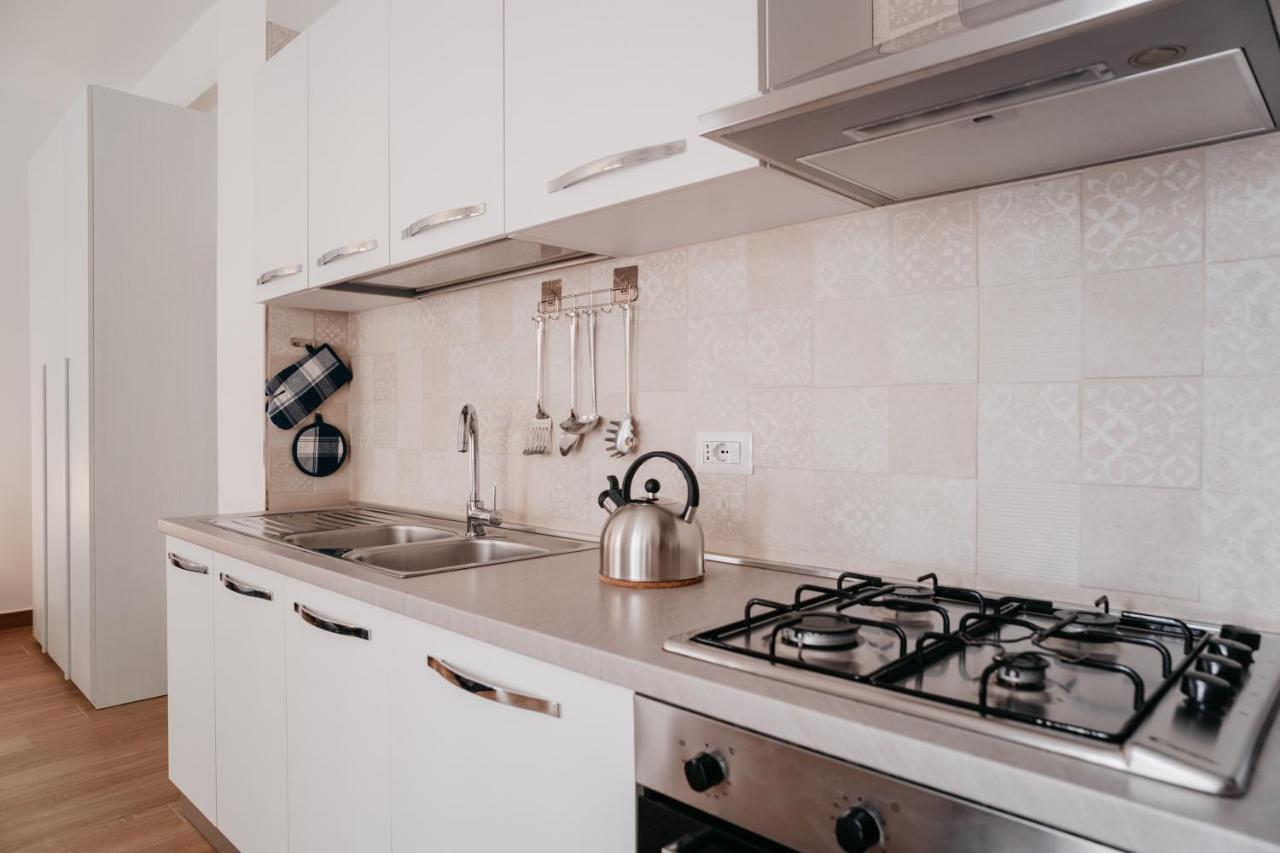 Brombeis Aurea By Casanapoletana - Town Center Apartment Naples Luaran gambar