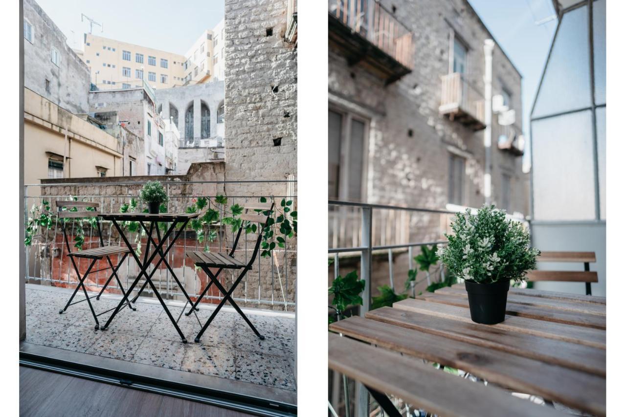 Brombeis Aurea By Casanapoletana - Town Center Apartment Naples Luaran gambar
